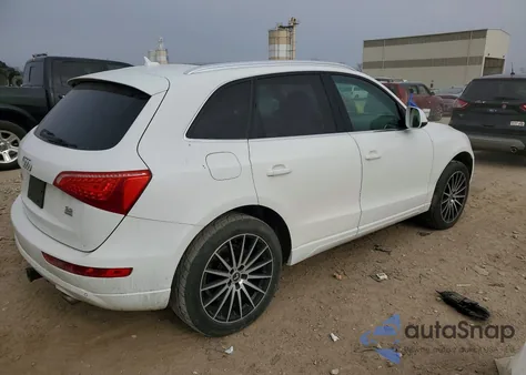 2010 Audi Q5 Premium Plus z USA, uszkodzony, nr VIN WA1LKBFP4AA057606